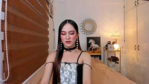 samanthasamson online show from August 10, 1:18 am