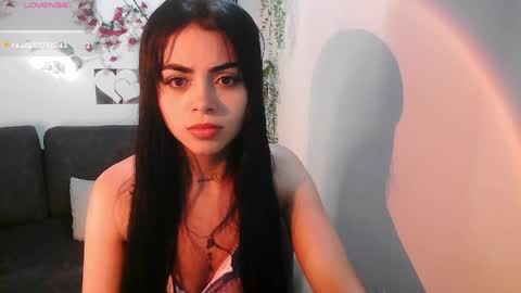 Samara   Please remeber follow me and rate me - thumbs up online show from March 31, 4:31 am