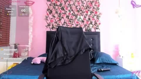 Sammy online show from August 7, 1:38 am