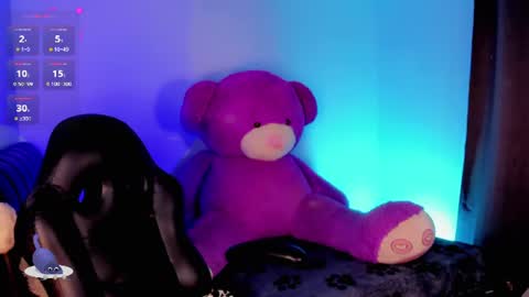 samatha_kuiz online show from August 15, 8:18 am