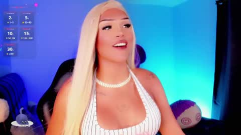 samatha_kuiz online show from August 15, 9:24 am