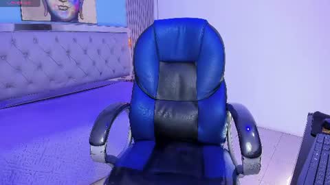 Sam online show from August 14, 1:15 pm