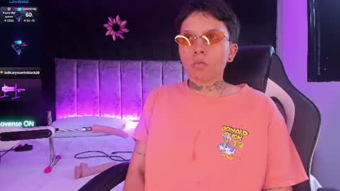 Sam online show from August 8, 5:02 pm