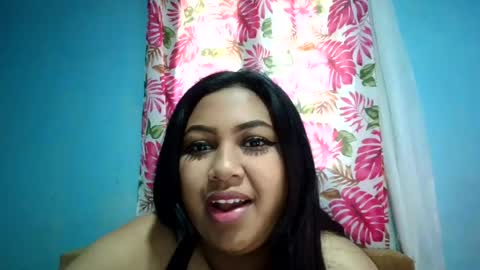 samiah768293 online show from June 18, 7:30 am