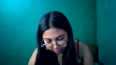 samiah768293 online show from June 20, 8:47 am