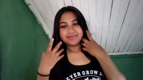 samiah768293 online show from June 21, 11:33 am