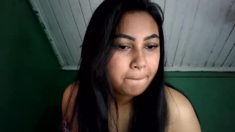 samiah768293 online show from June 23, 7:09 am