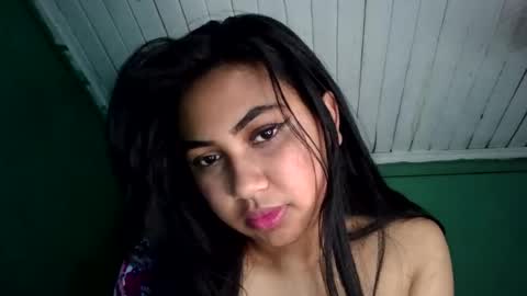 samiah768293 online show from June 23, 11:11 am