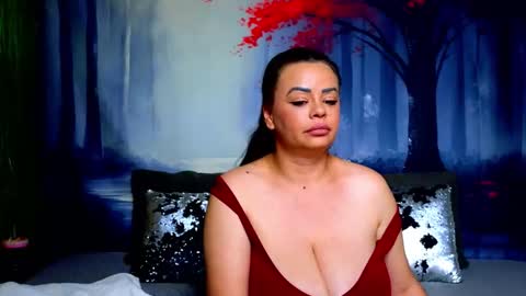     online show from May 18, 8:53 pm