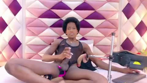 samirths_boy_ online show from August 14, 11:52 pm