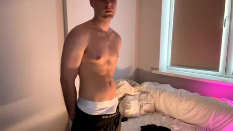 Sam online show from May 12, 1:11 pm