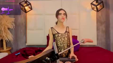 samm_angel online show from August 5, 5:38 am
