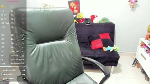 sammy_cute33 online show from July 10, 1:39 pm