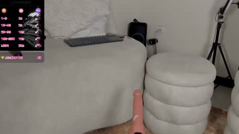 sammy_jhonson25 online show from August 7, 3:39 am