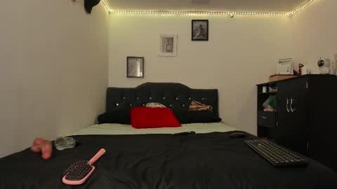 Sophia online show from May 23, 2:36 am