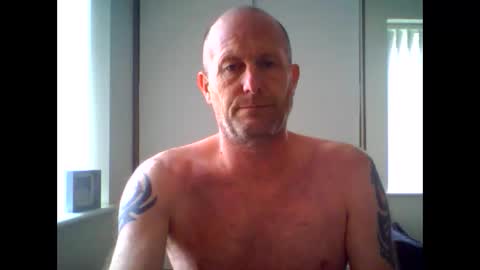 sammyb1821 online show from February 26, 2:16 pm
