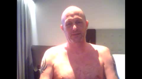 sammyb1821 online show from April 20, 2:37 pm