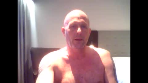 sammyb1821 online show from April 20, 3:43 pm
