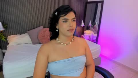 Axel online show from August 14, 3:10 am
