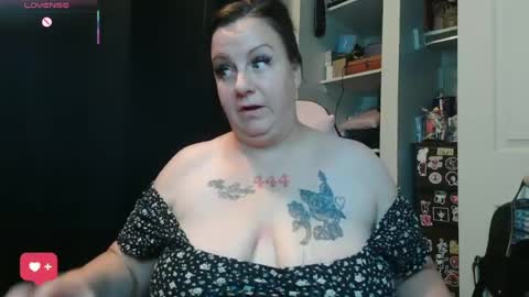sammyraxx online show from August 2, 7:21 pm