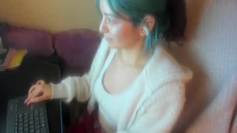  online show from July 11, 6:19 am
