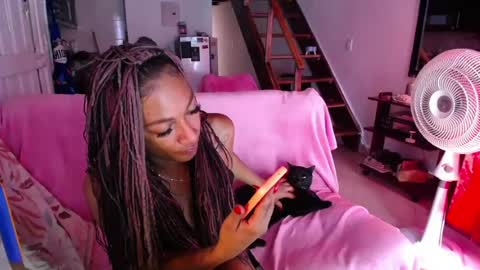 Samy doll online show from June 26, 6:44 pm