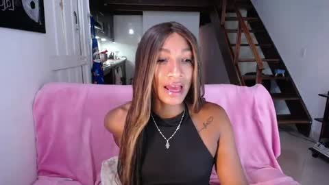 Samy doll online show from July 1, 9:05 pm