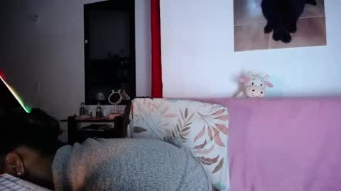 Samy doll online show from July 11, 11:27 am