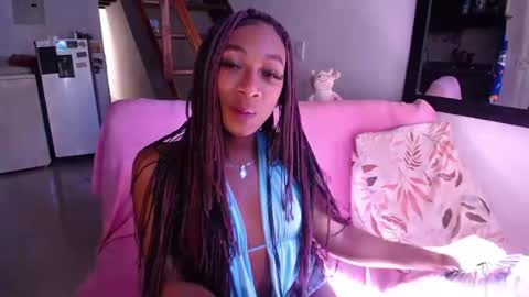 Samy doll online show from July 29, 7:10 pm