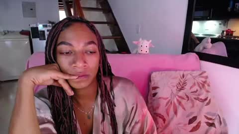 Samy doll online show from July 30, 3:52 pm