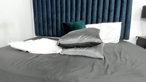 Samroos  online show from August 15, 1:09 am
