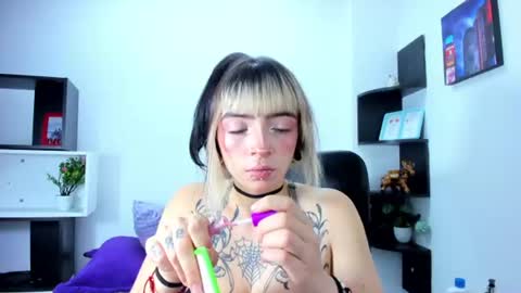 samy hornyplayer online show from August 9, 4:46 am