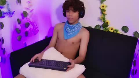 Sammy online show from July 30, 5:59 am