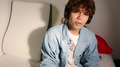 Sammy online show from August 15, 3:32 am