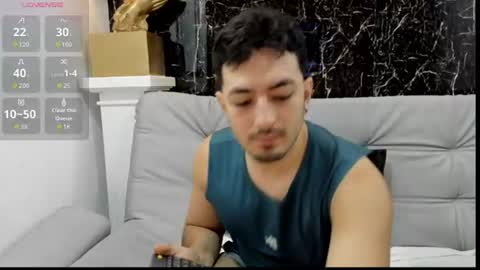 sander6927 online show from July 2, 1:34 pm