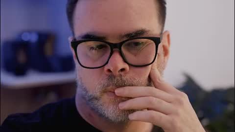 Sanders online show from August 13, 3:59 pm