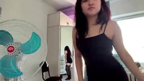 May online show from August 6, 4:55 am