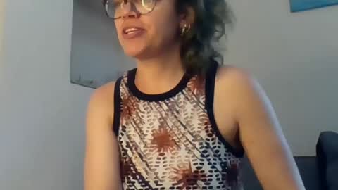 Sandra online show from May 18, 3:56 pm
