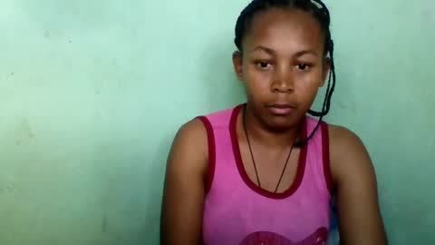 sandra1253099 online show from August 15, 1:04 pm