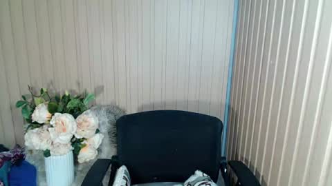sandra online show from August 15, 7:56 am