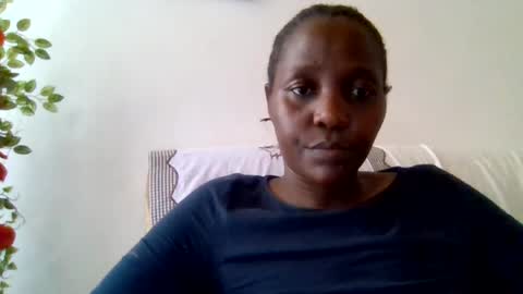 sandra online show from August 7, 10:37 am