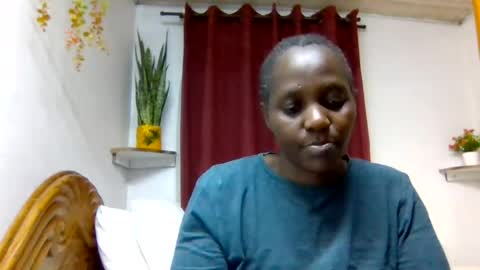sandra online show from August 8, 5:13 pm