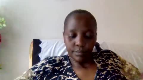 sandra online show from August 15, 12:42 pm