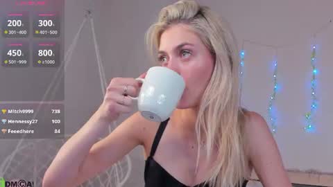 sandraa_anderson online show from August 10, 4:03 am