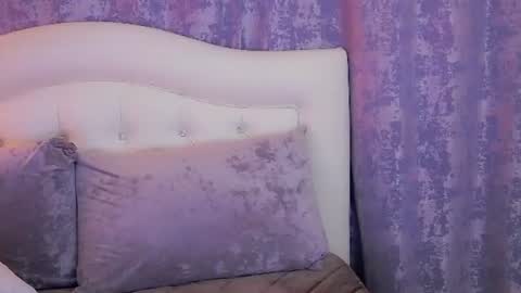 Sandra online show from August 5, 2:48 pm