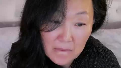 Sandra online show from August 11, 9:33 am