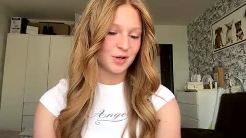 Stacy online show from August 4, 10:12 am
