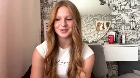 Stacy online show from August 4, 2:36 pm