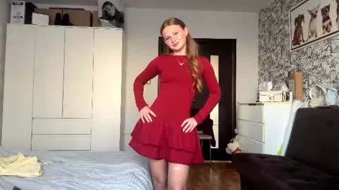 Stacy online show from August 5, 2:37 pm
