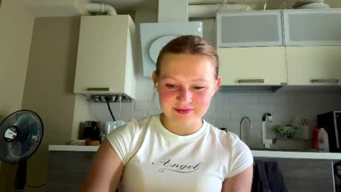 Stacy online show from August 16, 5:22 am